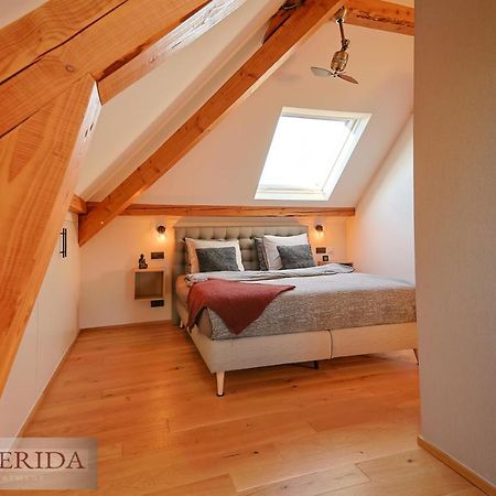 Loft Merida - Designer Apartment With Large Bathtub Бютгенбах Экстерьер фото